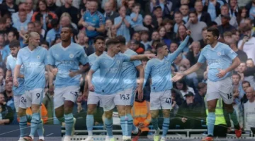 صفقة إنجليزية.. مانشستر سيتي يوافق على انتقال كالفين فيليبس إلى شيفيلد يونايتد